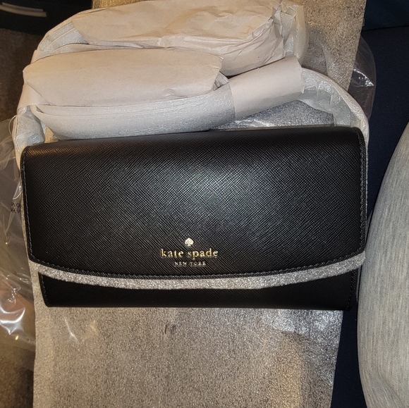 NWT KATE SPADE Saffiano Black small Crossbody - Picture 5 of 9